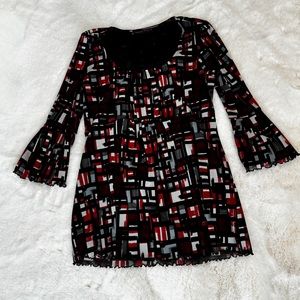 (S) Simply French Women’s patterned Top